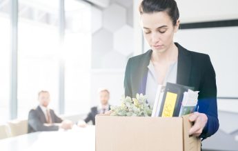 OFICIAL Orice profesor concediat rămâne fără catedră timp de 7 ani, în toate școlile