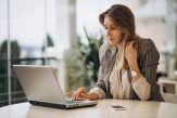 28% dintre lucările de Evaluare Națională din București contestate au primit note mai mici la recorectare