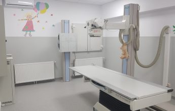 Copii infectați cu salmonella la afterschool. Școala a fost amendată cu 2.000 de lei de DSP