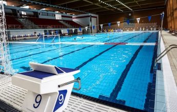 Instructor de înot de la CS Dinamo, reţinut pentru viol asupra unei fetiţe de şapte ani