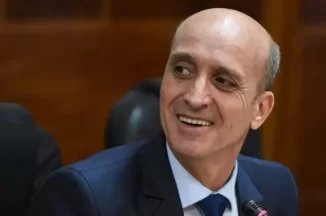 Sorin Ion: Lumea crede că toți profesorii sunt în vacanță. Foarte mulți sunt la muncă