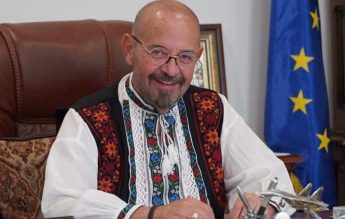 Piedone închide, luni, toate școlile din Sectorul 5. Motivul: ploșnițele