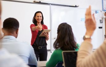 CNPEE propune activități de tip remedial pe itemi, după simularea de Evaluare Națională
