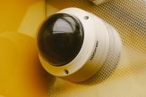 74,5% dintre românii adulți susțin monitorizarea audio-video în sălile de clasă – sondaj INSCOP