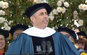 VIDEO Jerry Seinfeld, huiduit la Universitatea Duke pentru susţinerea sa exprimată faţă de Israel