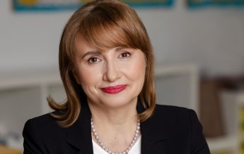 Alegerea liceului: Real sau Uman? 10 sfaturi de la Daniela Vișoianu