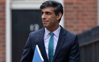 Discuțiile despre identitatea de gen, pe cale să fie interzise în școlile din Anglia, pentru copiii până la 9 ani