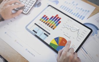 Rezultate mai slabe la limba română decât la matematică, la simularea de Evaluare Națională