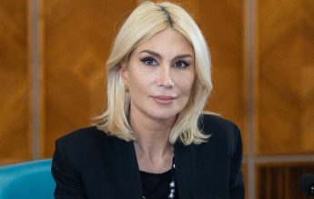 Raluca Turcan cere renunțarea la programul „Cornul și laptele”