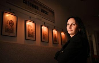 Prof. Corina Buzoianu: Ca profesor, să încerci să nu te detașezi de realitatea copiilor. Învață din când în când cu ei!