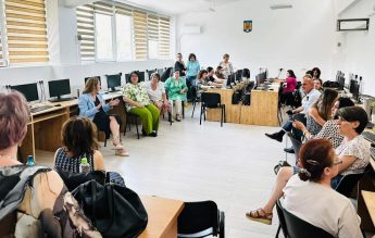 Deca: Profesorii evaluatori la examene apreciază evaluarea digitalizată