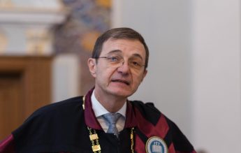 Ioan-Aurel Pop: Disciplinele care au o oră pe săptămână nu sunt discipline serioase