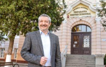 Prof. Sorin Haiduc: Evaluarea Națională n-ar trebui să se bazeze pe pregătire suplimentară