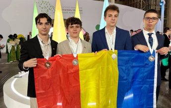 Toți elevii români participanți la Olimpiada Internațională de Chimie au obținut medalii