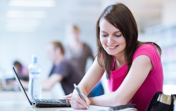 DOCUMENT/ 6 arii principale pentru competențele digitale ale elevilor