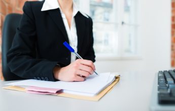 7 criterii de departajare între profesorii care cer continuitate pentru detașare pe același post – proiect