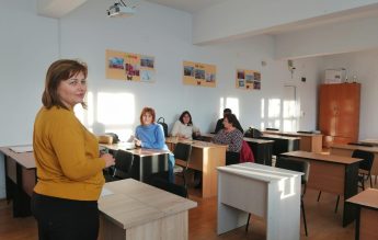 Prof. Monica Seviciu: Profesorii de fizică au nevoie de o resetare a modului de predare