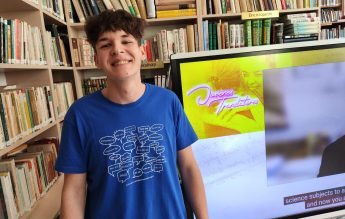 Au început înscrierile la Juvenes Translatores, concursul de traducere destinat tinerilor din UE