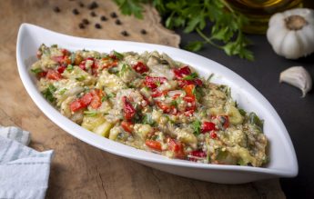 Patlican Salatasi: Spa pentru vinete