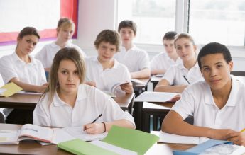 Decizie ISJ: Toți elevii din județul Giurgiu vor purta uniforme, din anul școlar următor