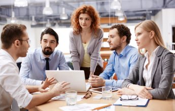 Profesorii din preuniversitar care vor o nouă specializare să aibă acces la conversie profesională – proiect