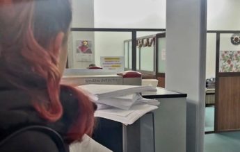 ANOSR a depus la Guvern petiţia „Scoateţi trenuleţul din ordonanţă!”, cu 35.000 semnături