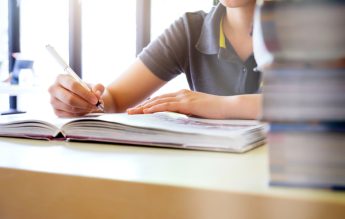 Profesor: Mulți elevi nu învață matematica pentru a ști matematică, ci învață niște șabloane pentru a trece Bacalaureatul