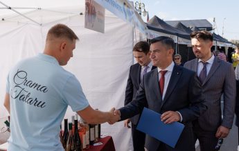 Elevi evacuați din cămin pentru un târg de vinuri, la comanda Primăriei Iași cu sprijinul ISJ