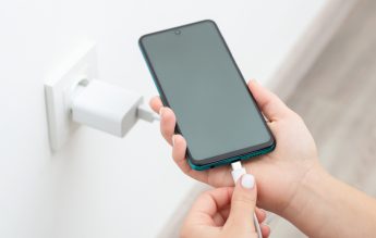 USB-C a devenit de astăzi, oficial, încărcătorul standard din Uniunea Europeană