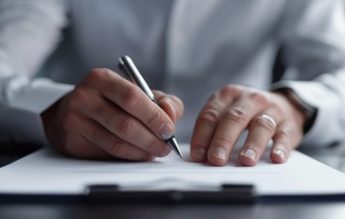 Nou Contract Colectiv de Muncă pentru profesorii din București. Concediu plătit de la fiecare angajator, pentru plata cu ora