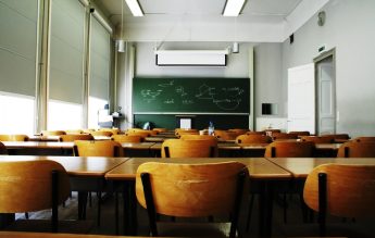 24 de elevi în clasă, criteriu obligatoriu în planurile de școlarizare pentru liceu – proiect