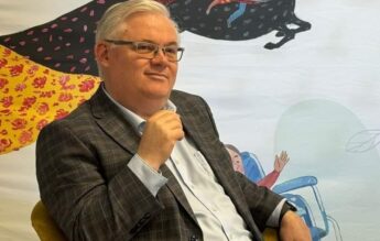 Prof. Ciprian Mihali: Profesorii sunt slab pregătiți la istorie. Un profesor slab are efecte de calamitate