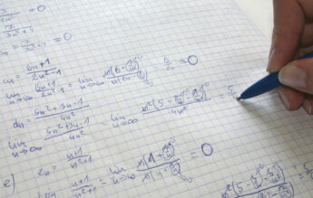 Meditații gratuite la matematică și informatică pentru liceeni, oferite online de studenți din Iași