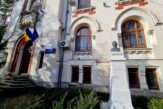 Proiect pentru formarea a 2.500 de consilieri școlari, 2.000 de diriginți și 500 de învățători, semnat de MEC