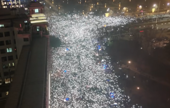 Protest uriaș la Belgrad, declanșat de studenți