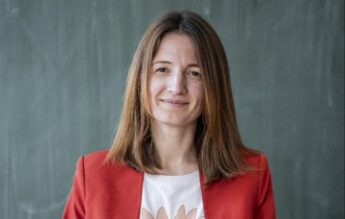 Profesoara care a educat sute de copii refugiați în România a ajuns ministru adjunct la Kiev