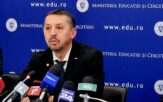 Burse tăiate pentru a acoperi salariile profesorilor. Daniel David: „Suntem într-o situație de supraviețuire”