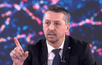 Istoria națională să fie predată în clasa a IX-a sau a X-a – propunere a ministrului David
