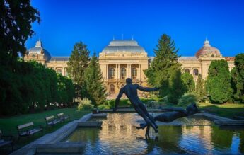 Burse acordate restanțierilor, în locul studenților merituoși, la UAIC Iași