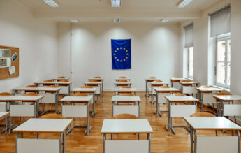 OFICIAL Condițiile de înscriere în concursul Școala Europeană. 80% dintre școlile înscrise sunt premiate, de regulă