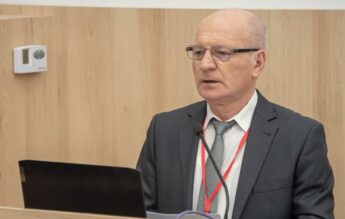 Mircea Bertea: Profesorii n-au timp să se mai pregătească. Sunt preocupați să câștige bani