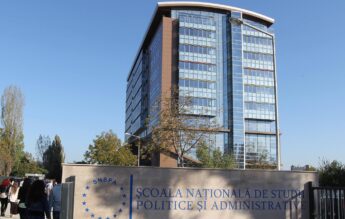 Admitere pe baza mediei de bacalaureat la trei din cele patru facultăți din SNSPA