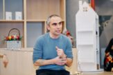 Aveți cinci minute să vorbim despre Doamna Noastră, Viza de Flotant?