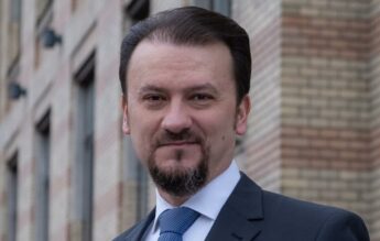 Jucan, membru CNA: Educația media trebuie să fie materie obligatorie în școlile din România