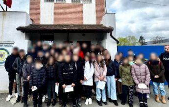 Elevi în vizită la penitenciar, în cadrul unui program de educație preventivă