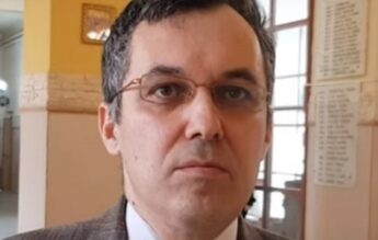 Val de susținere pentru directorul demisionar al unui Colegiu Național, care acuză controale excesive