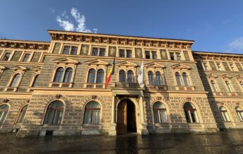 Universitatea Transilvania are profesori care câștigă până la 8.000 de euro net pe lună