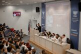 CNE acuză lipsă de transparență în adoptarea noilor planuri-cadru: CDEOȘ a scăzut