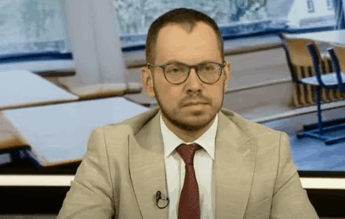 Prof. Andrei Avram: Simt că cu unele clase n-am mai lucrat din aprilie. Structura anului școlar a fost o eroare