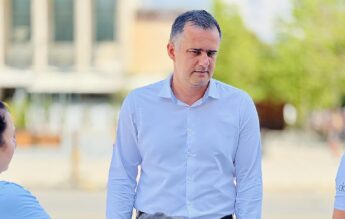 Primarul din Bacău a promovat examenul de titularizare, dar nu renunță la mandat